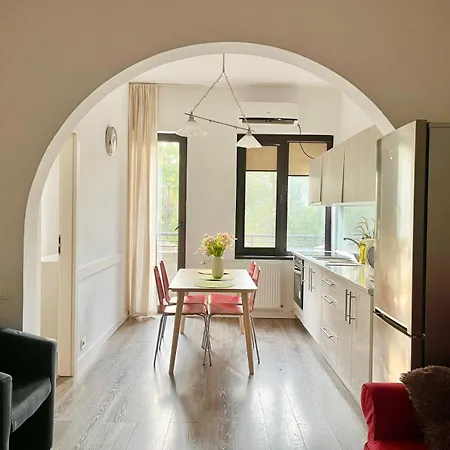 Modern Heaven Victoriei *