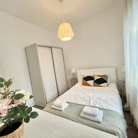 Apartment Modern Heaven Victoriei Bucharest